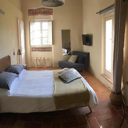 La Falconara *
