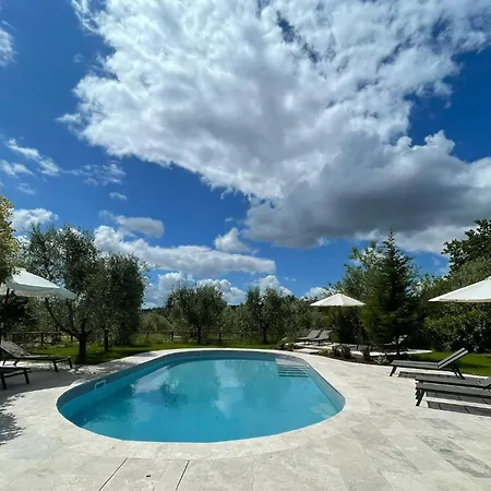 Farm stay La Falconara